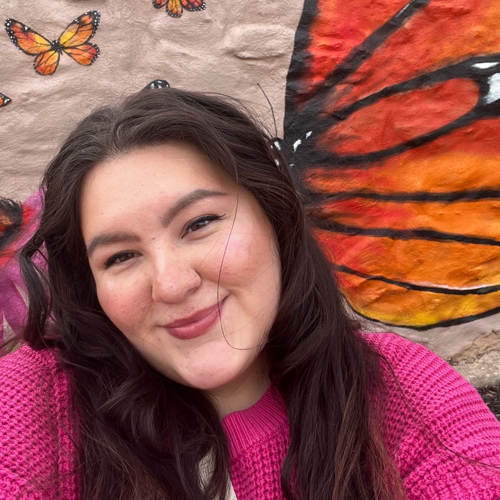 Meet your Posher, Claudia